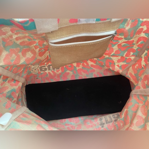 ⭐️TNA tote bag⭐️ - Picture 3 of 3